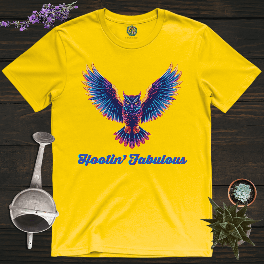 Sproutsmith T-Shirt Daisy / S Hootin' Fabulous T-Shirt